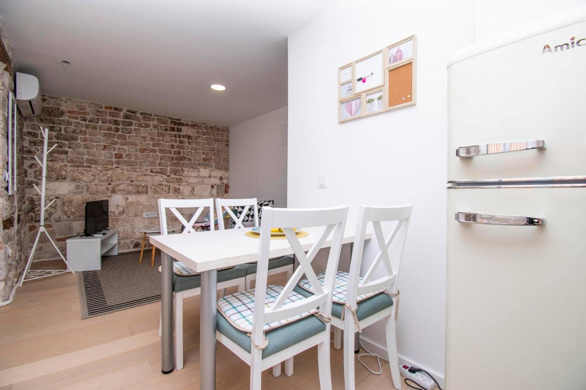 Apartment Oli&Zaki Šibenik Eksteriør billede